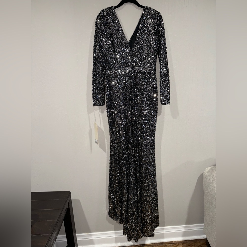 Black Dress With Silver Sequence - image 2
